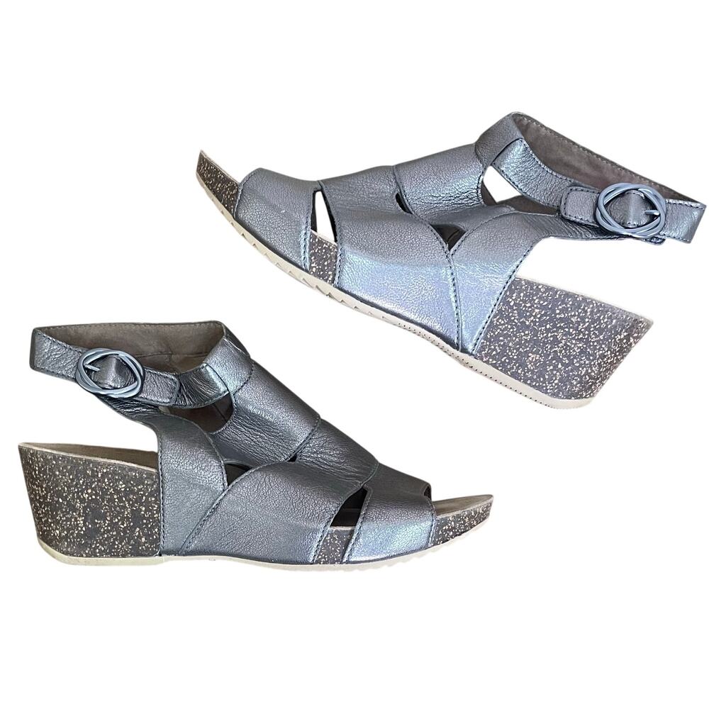 Dansko Sera Pewter Metallic Leather Open Toe Cut-Out Wedge Sandals Size 41/10.5